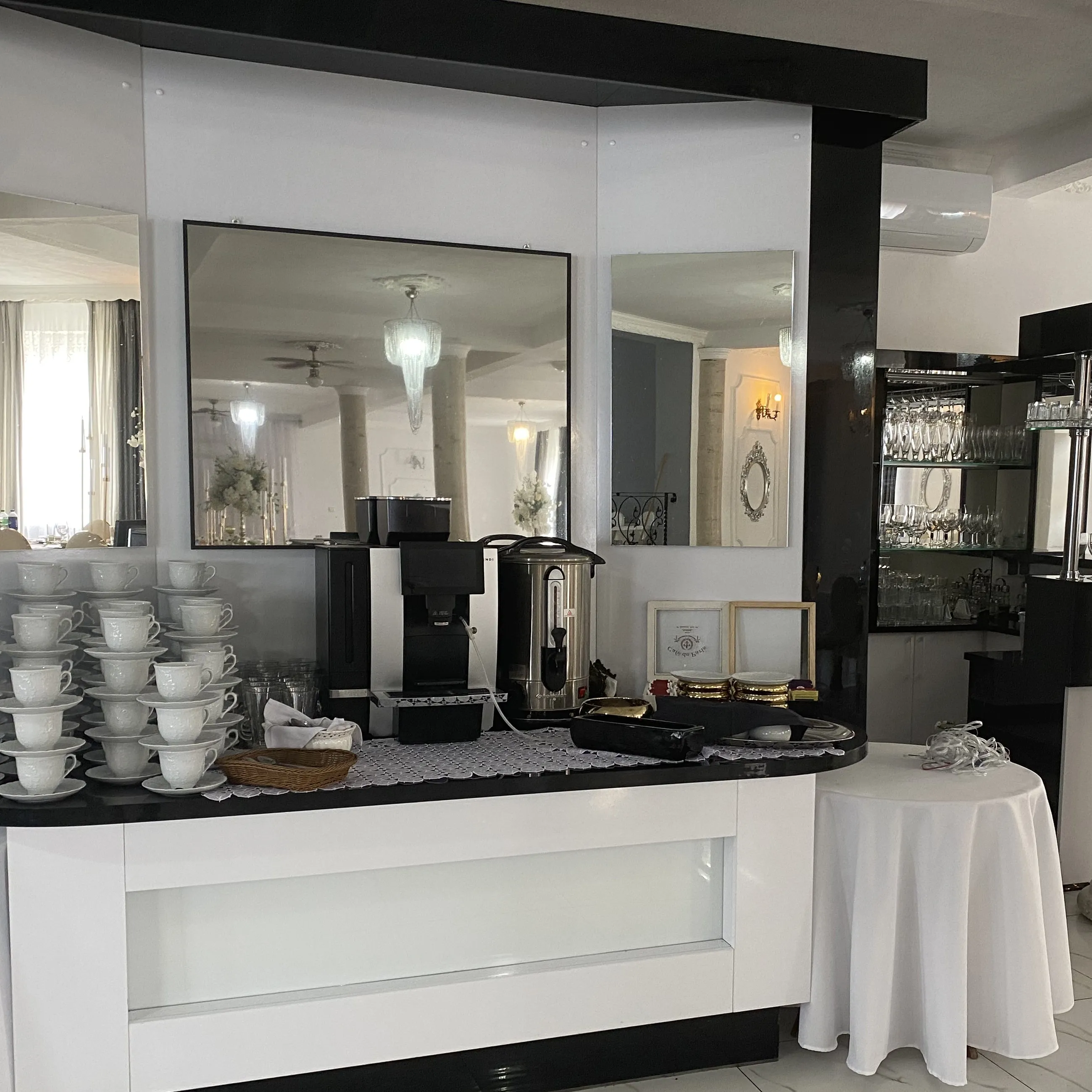 Zdjęcie z galerii Dworku Hetmańskiego